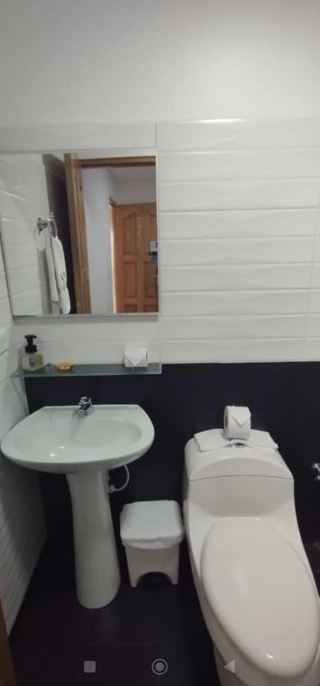 Hotel Omaga 41/48