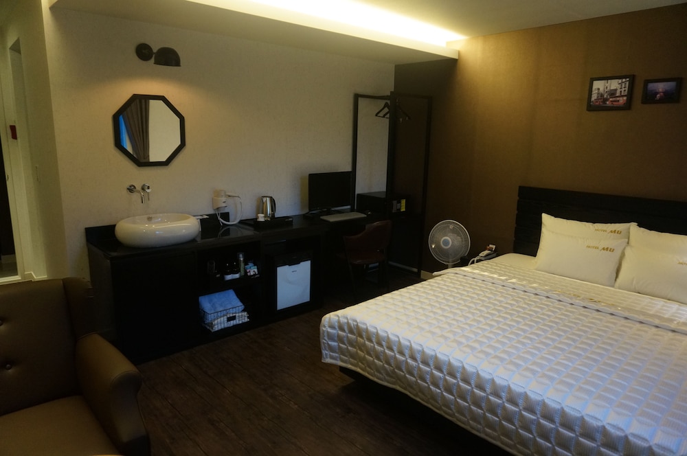 STANDARD, DOUBLE BED