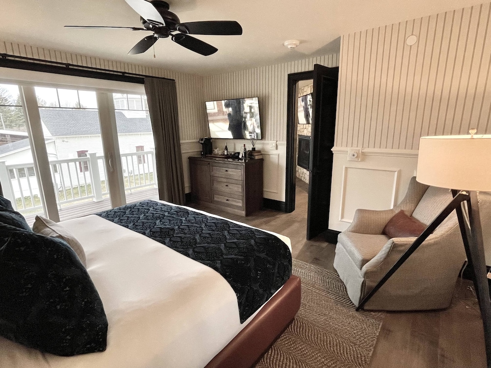The Belfry House - Adults Only 6/30