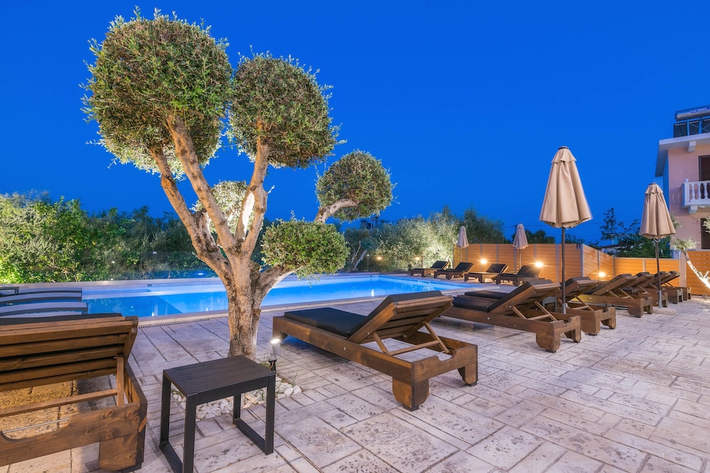 Litore Luxury Living 30/50