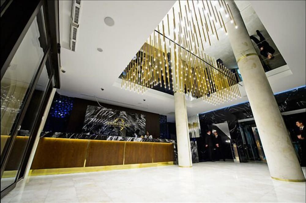 Golden Palace Batumi Hotel & Casino 5/50