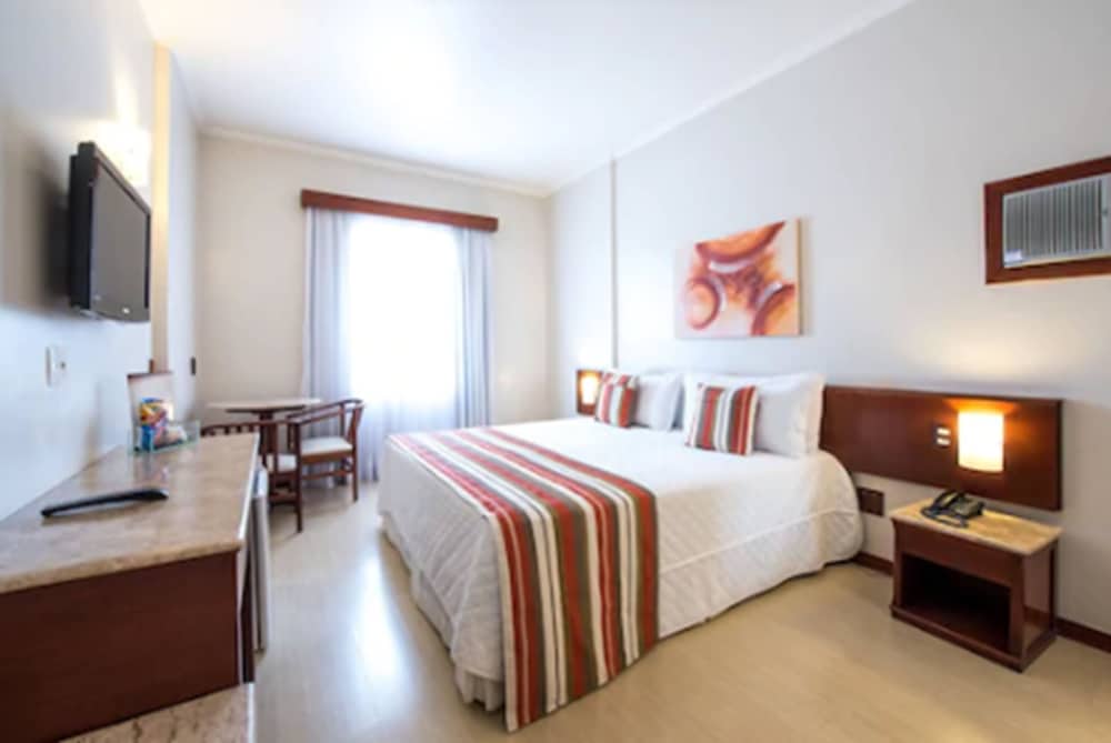 Carlton Plaza Pocos De Caldas 6/52