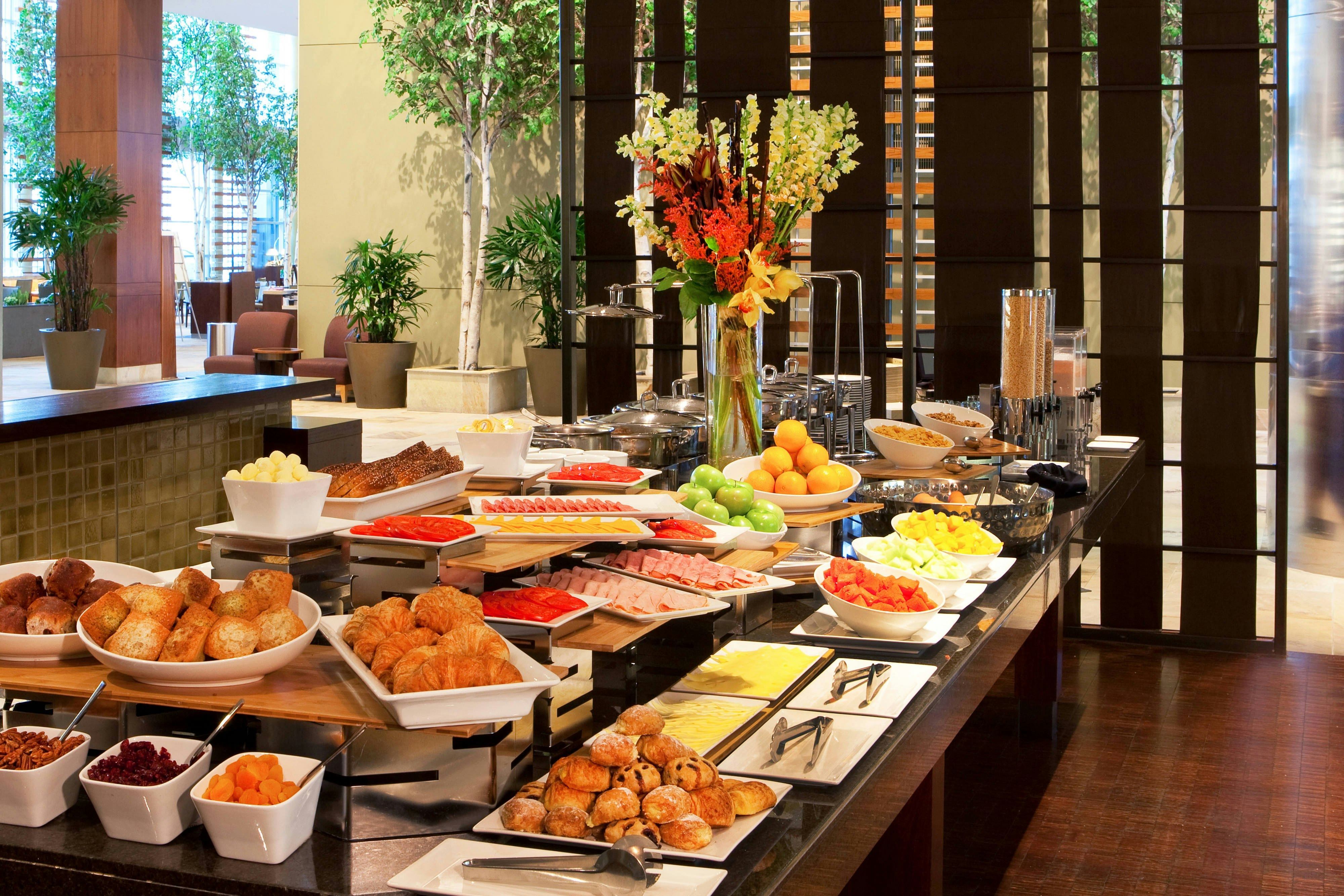The Westin Boston Seaport District 40/61