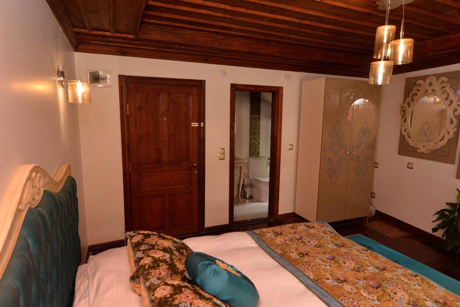 Arasta Konak Boutique Hotel 46/51