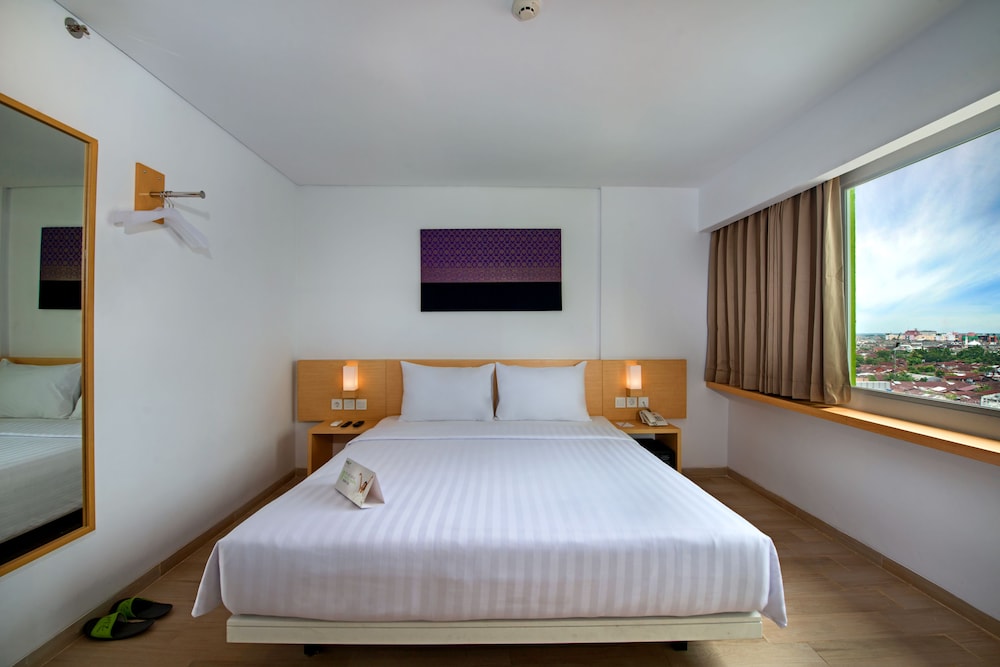 Whiz Hotel Sudirman Pekanbaru 7/36