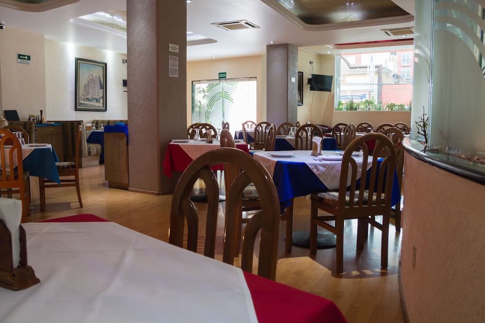 Hotel Ambos Mundos 25/38