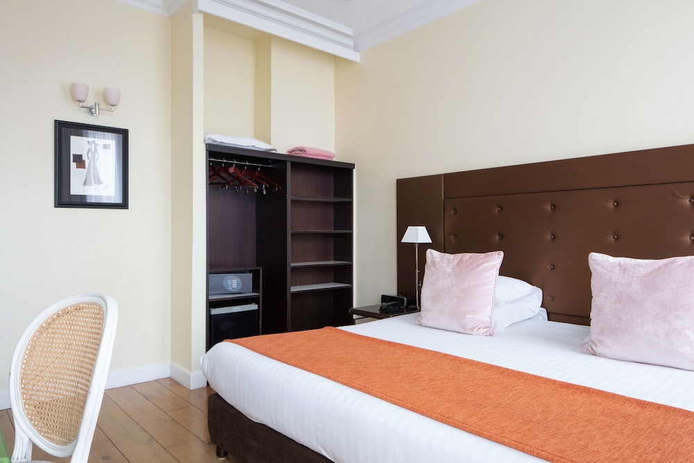 Le 123 Elysees Astotel 23/50