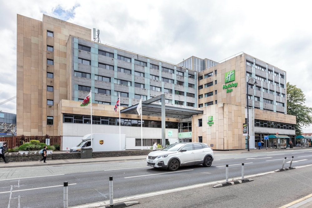 HOLIDAY INN CARDIFF CITY CENTRE 56/64