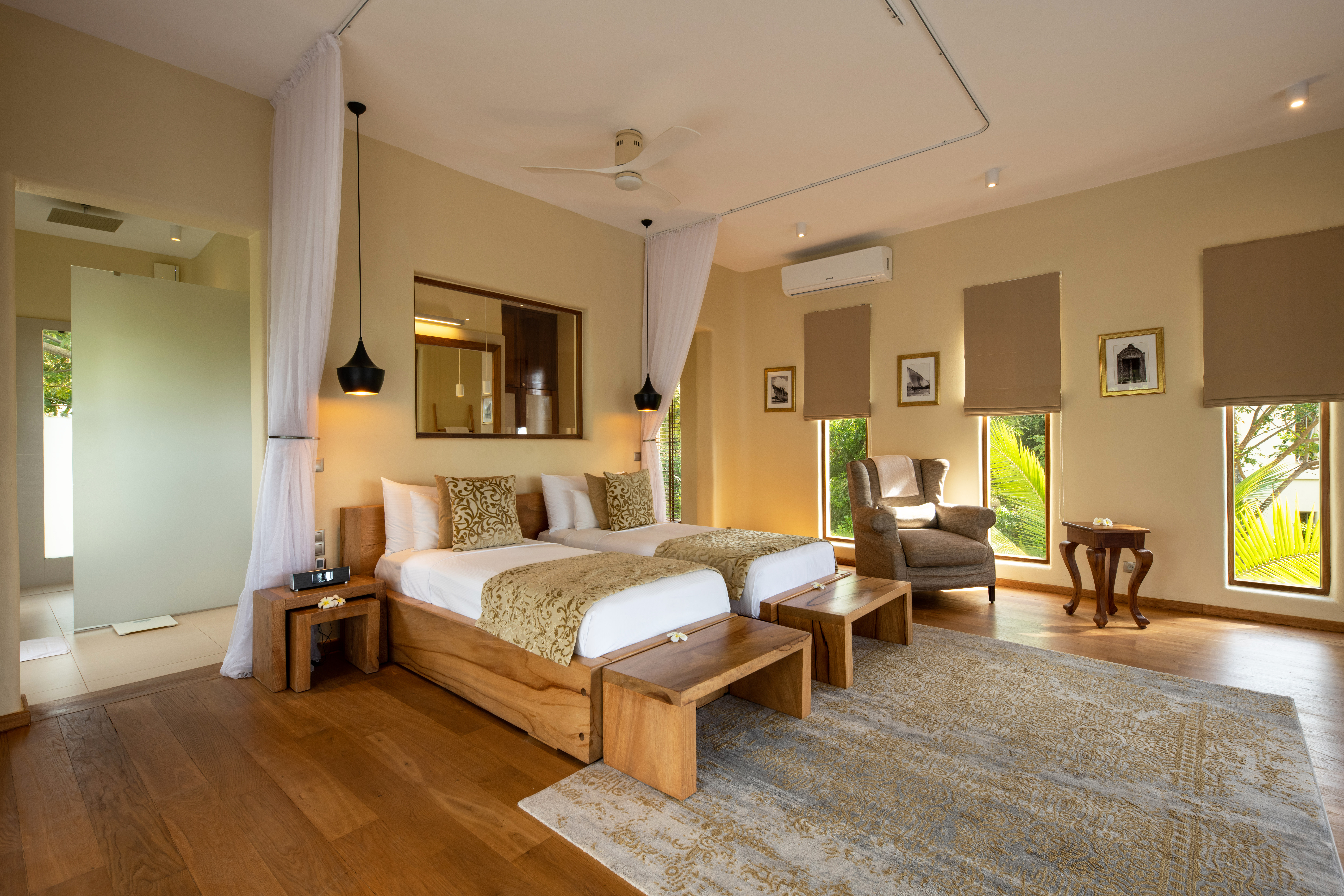 2 Bedrooms, Villa