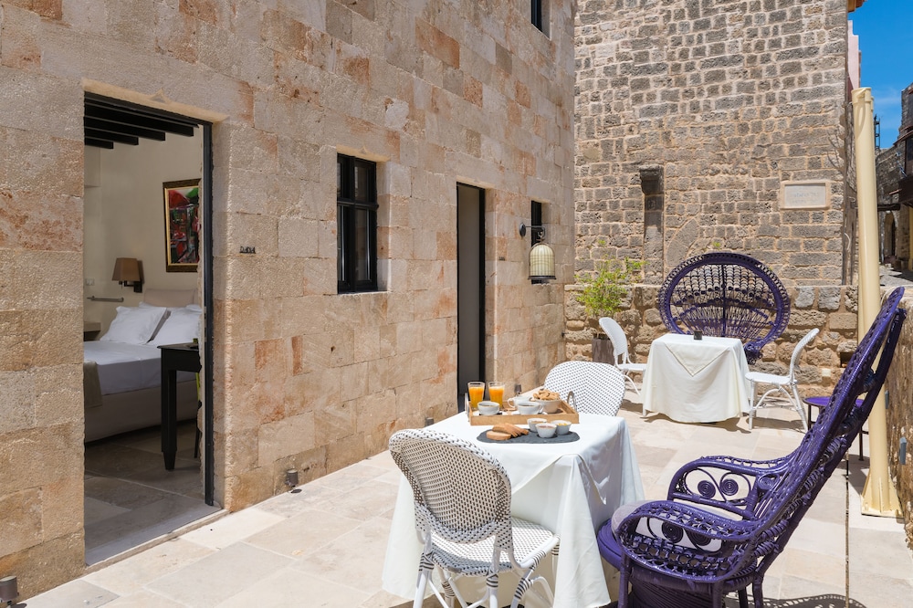 Allegory Boutique Hotel 77/100
