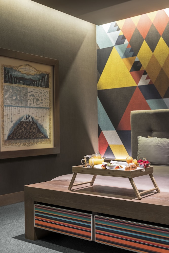 JOLLY ALON 44/73