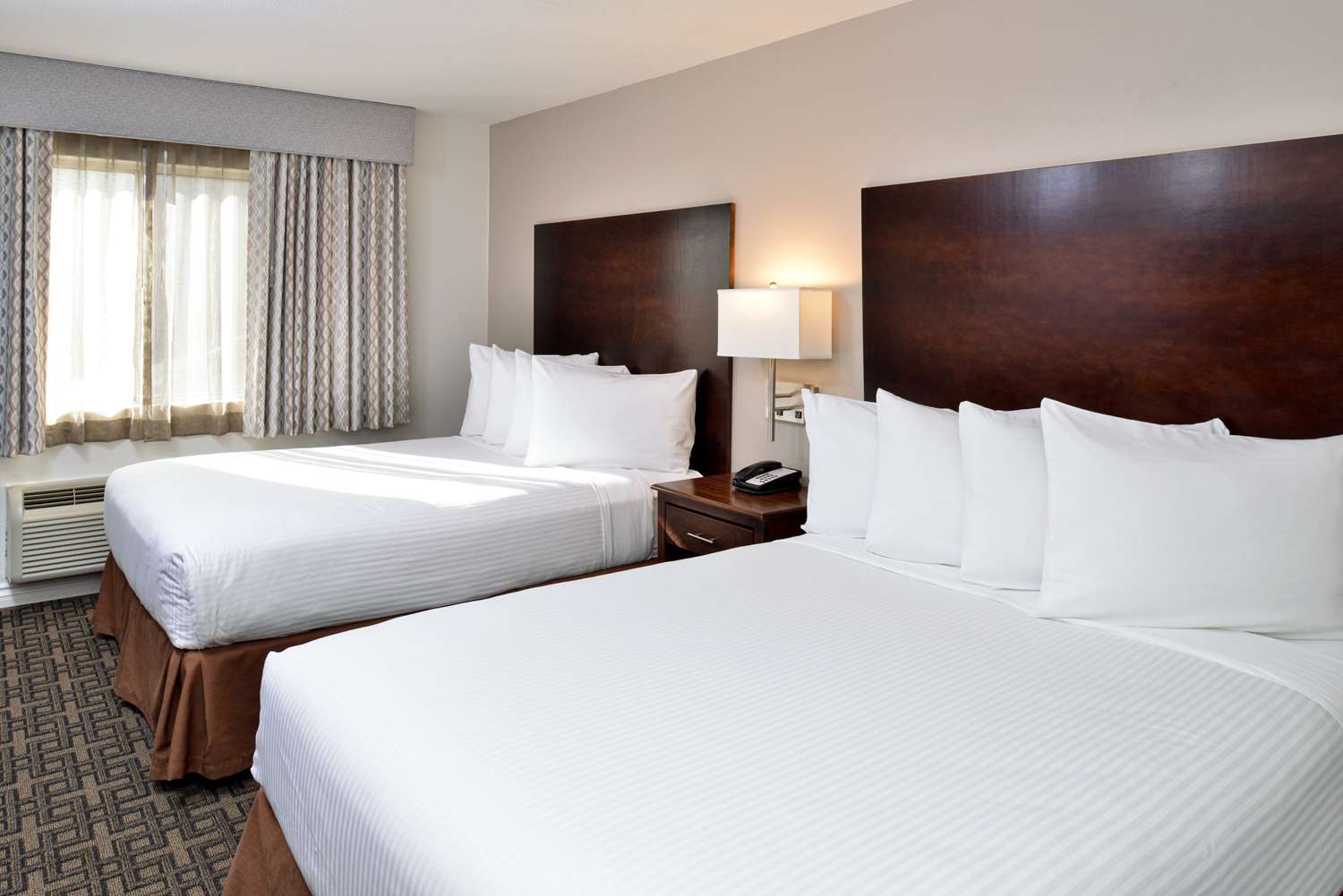 Best Western Kettleman City Inn & Suites 22/45