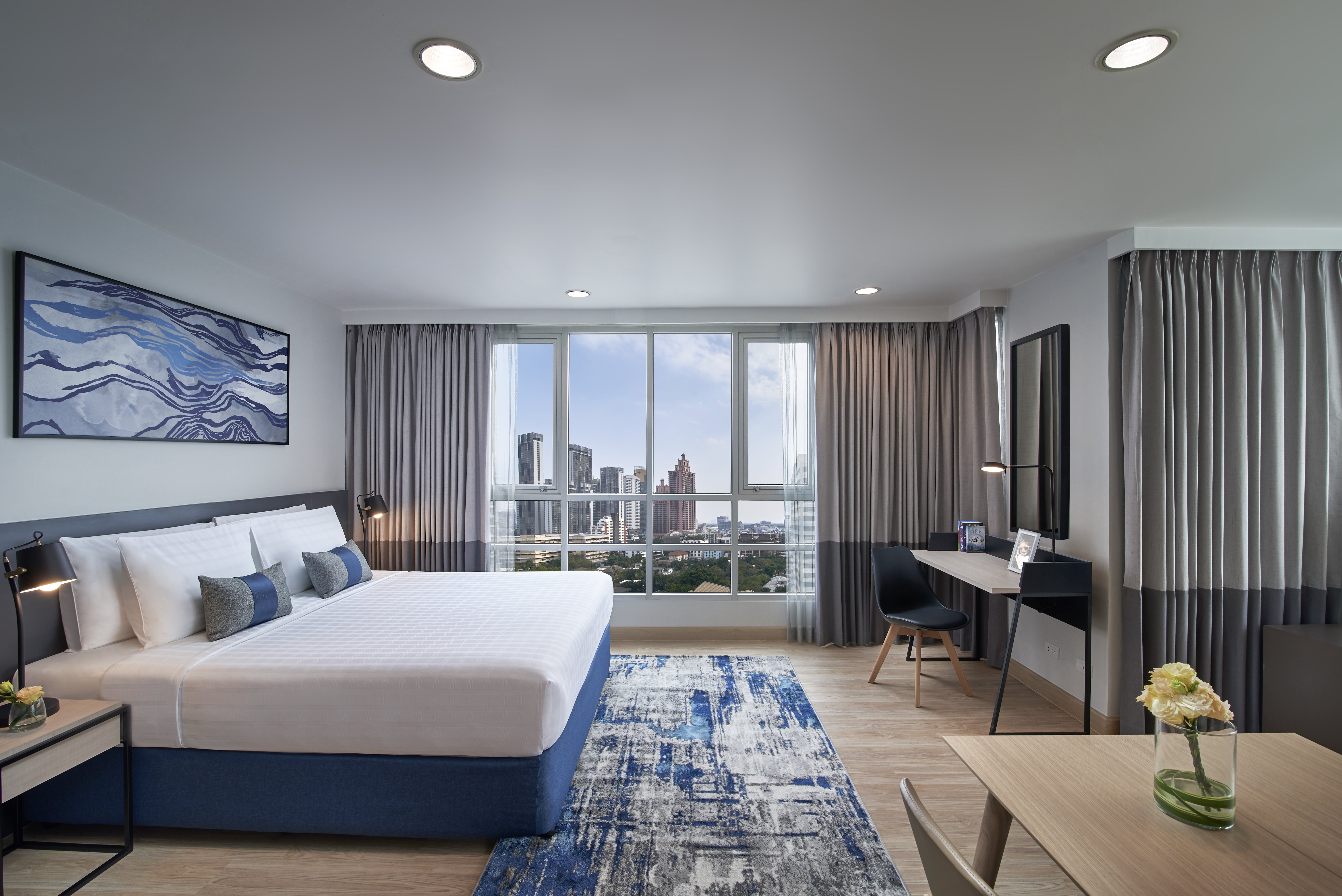 Shama Lakeview Asoke Bangkok 27/73