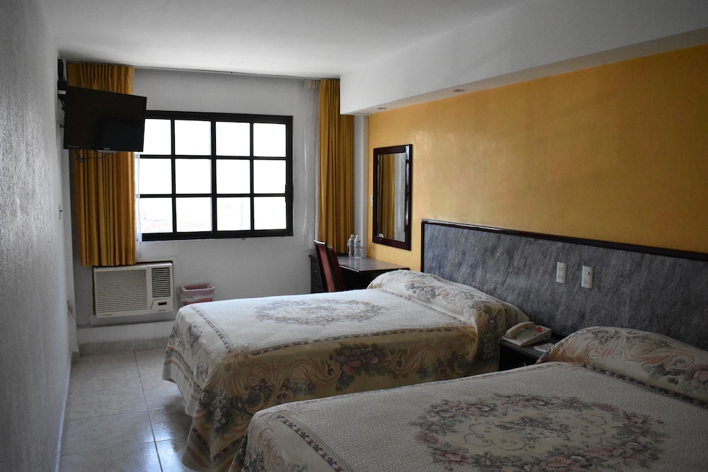 Hotel Baluarte 21/73