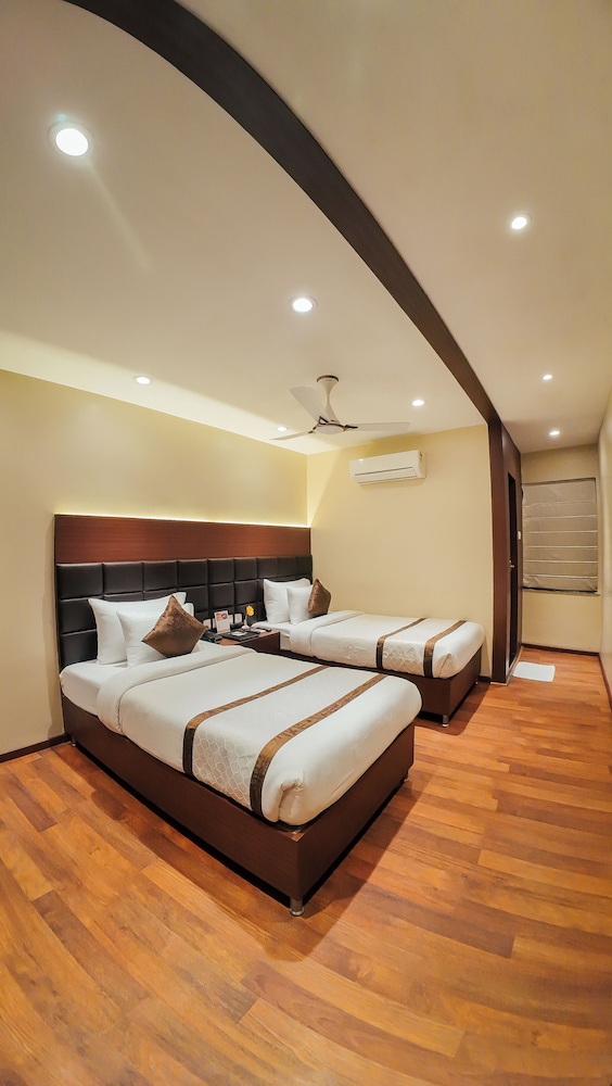Hotel Sawood International 18/47
