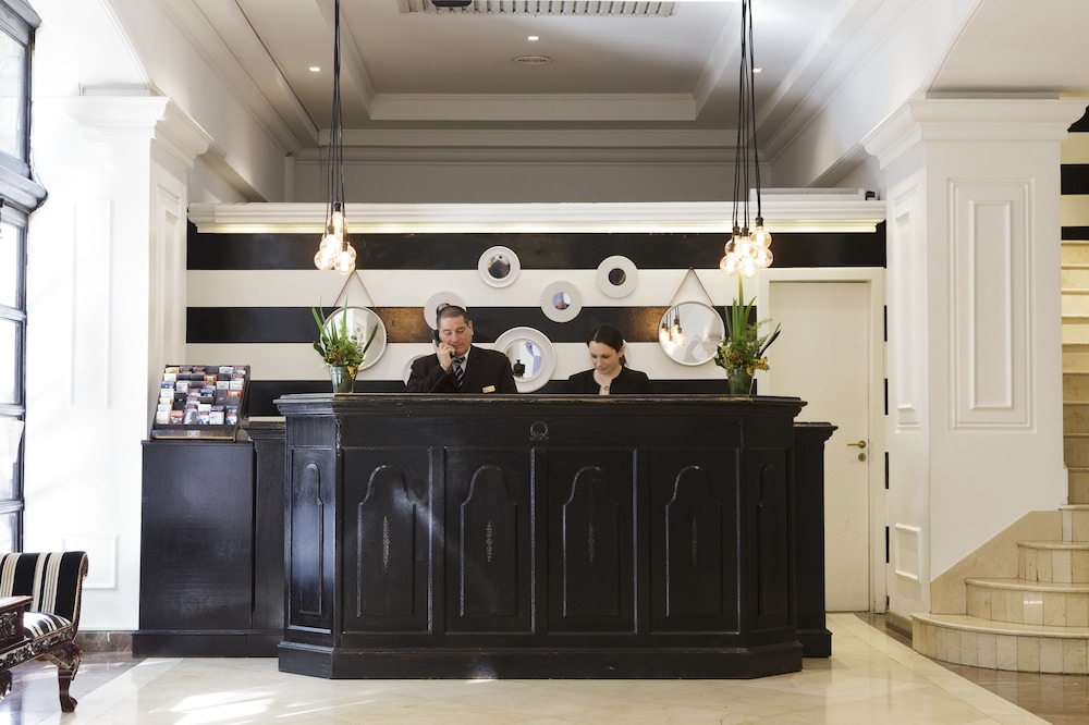Midtown Boutique Hotel 9/70