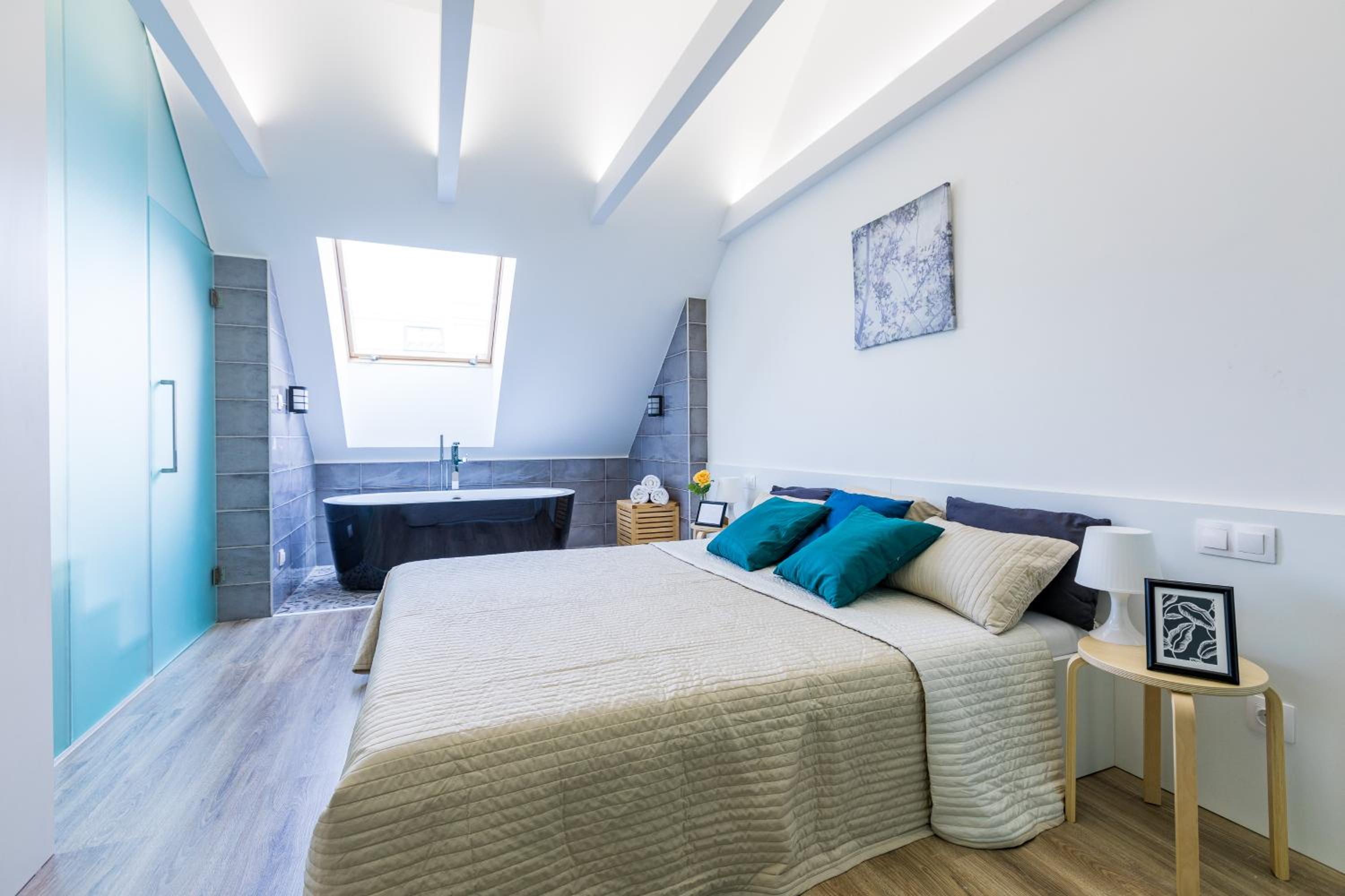 Penthouse, Apartment