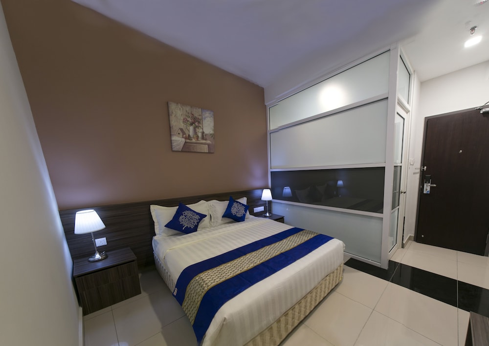Lavana Hotel Chinatown 32/48