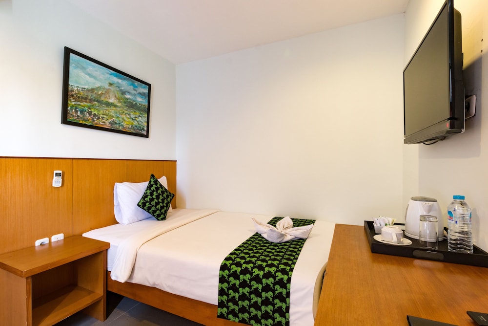 Hadi Poetra Hotel 7/34