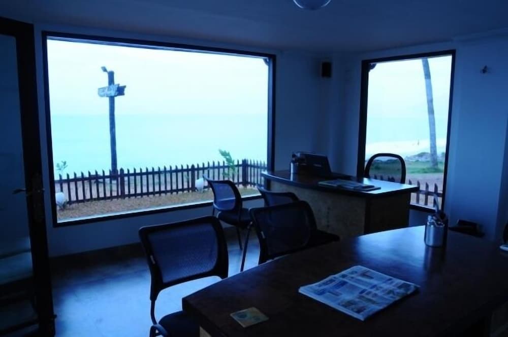 Blue Water Beach Resort 5/23