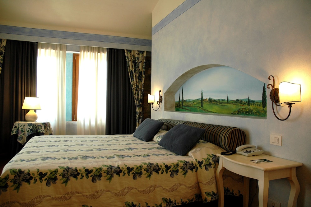 BORGO DI CORTEFREDA 22/92