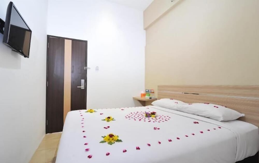 Nozz Hotel Semarang 17/25
