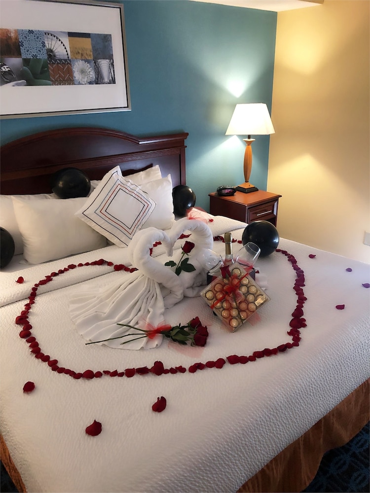 Fairfield Inn & Suites By Marriott Waco North 61/73