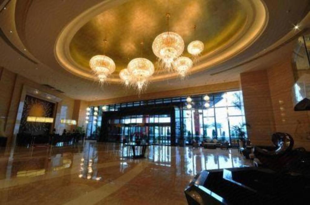 Golden Coast New Century Resort Wenzhou 10/59