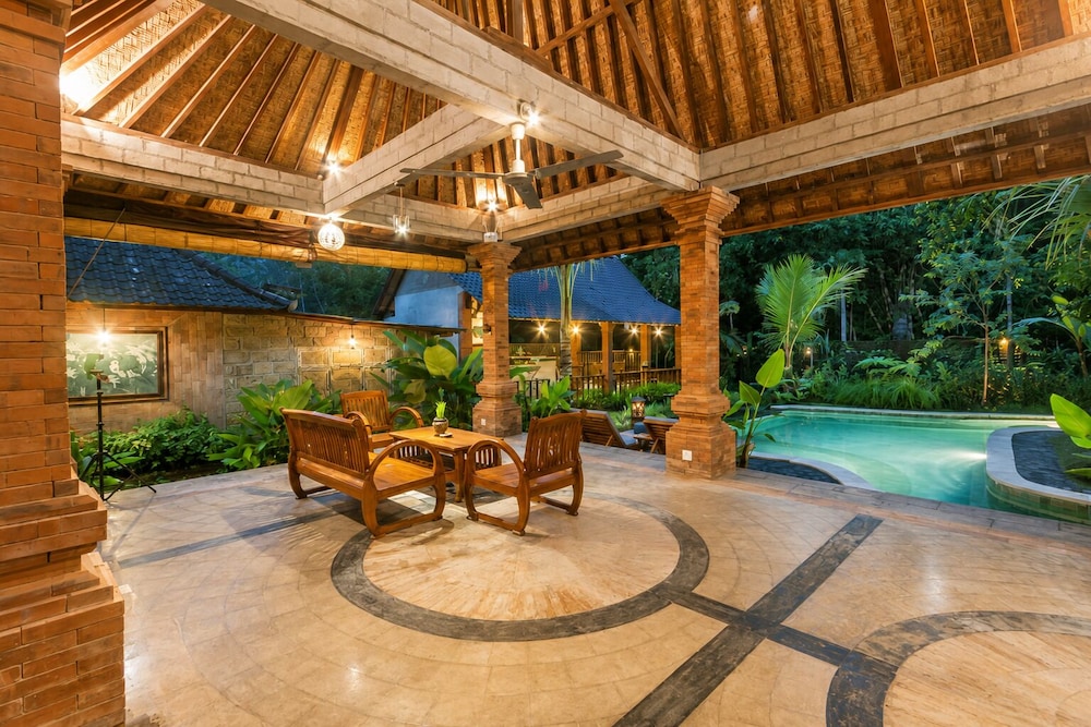 Jero Sebali Villa 5/48