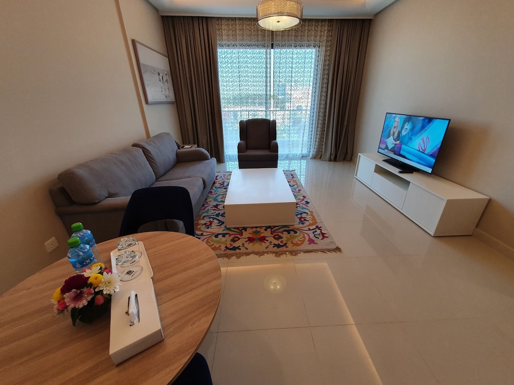 The Jewel Hotel 29/48