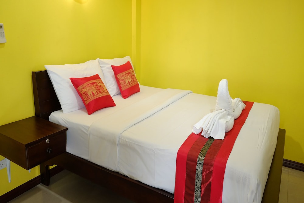 Chinda Boutique Hotel 9/56