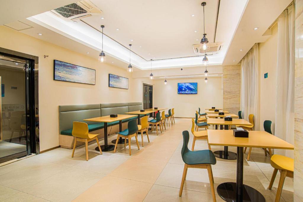 City Comfort Inn Liuzhou 43/50