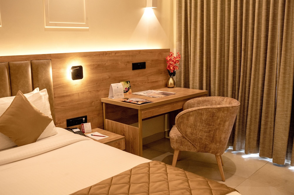 TGI STAR Holidays Yercaud 22/48