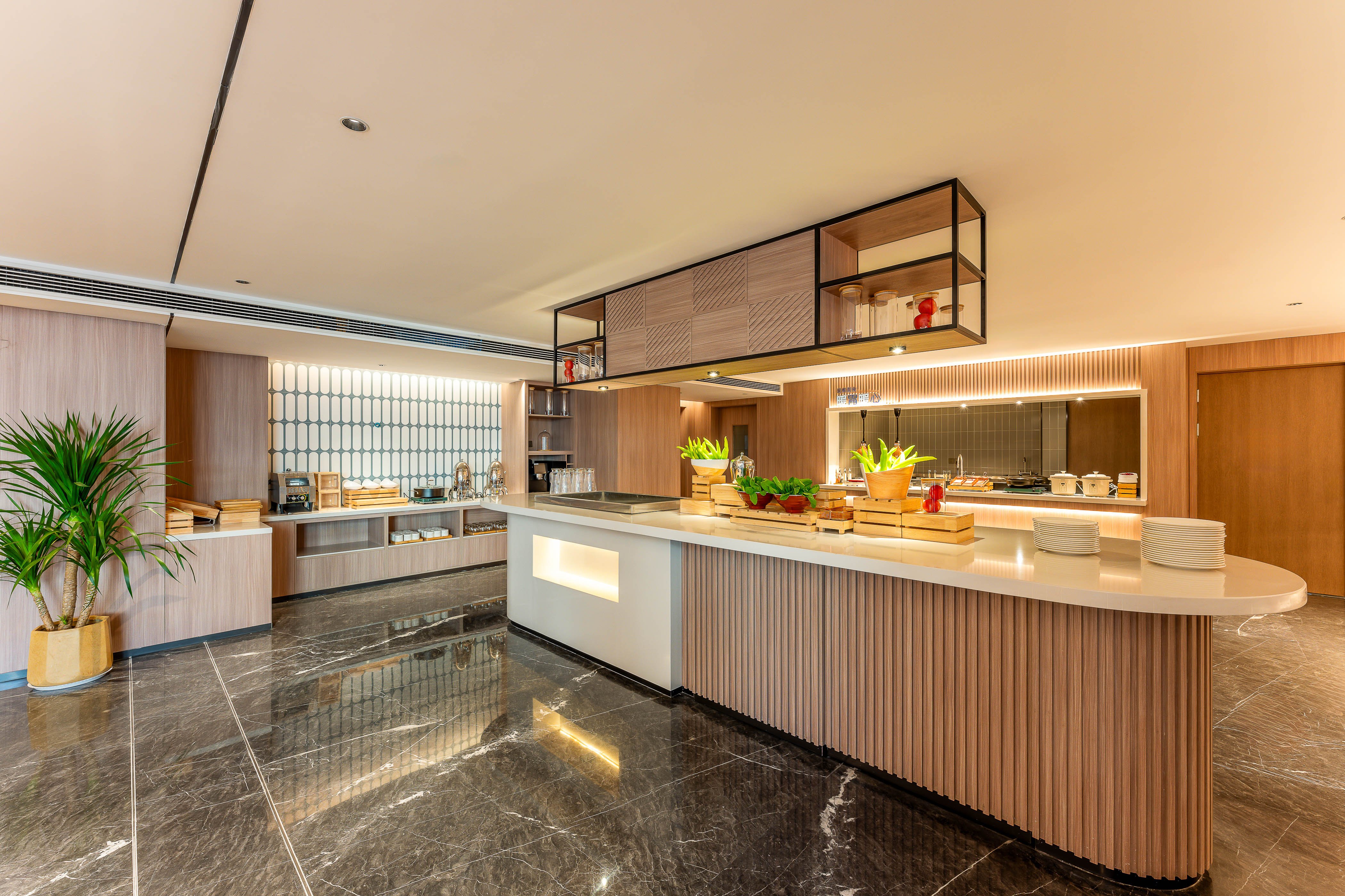 Holiday Inn Express Luoyang Longmen 6/27
