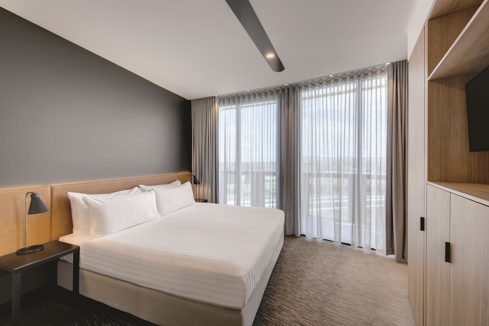 شقة بسرير كينج بغرفة نوم واحدة، Vibe Hotel Canberra Airport 4/9