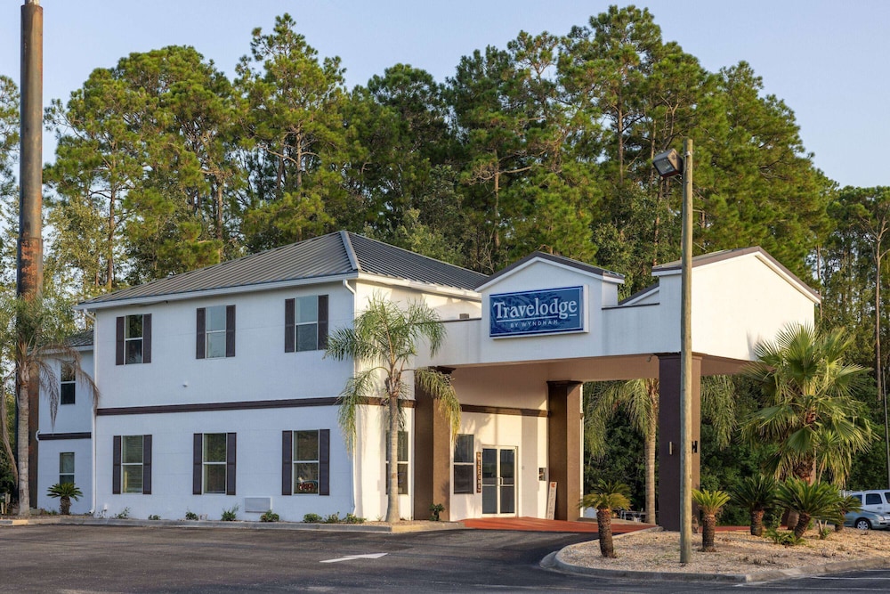 Travelodge by Wyndham Kingsland GA 10/61