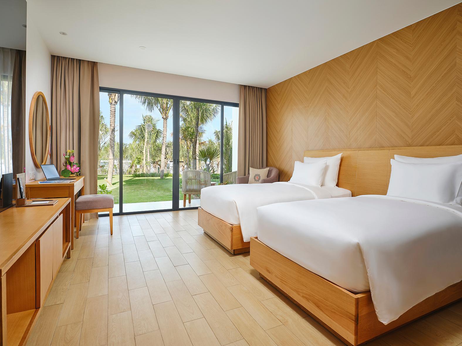 Noa, Twin Beds, Garden View