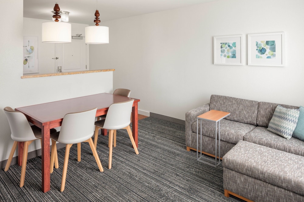 Towneplace Suites By Marriott Bangor 37/57
