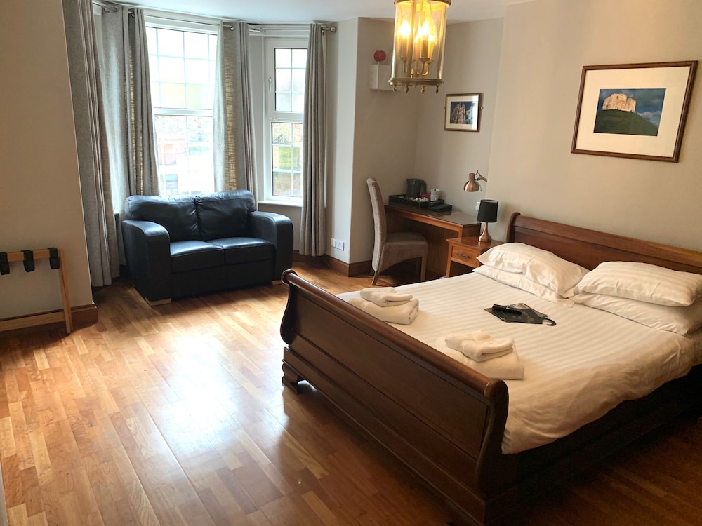 Hedley House Hotel 14/57