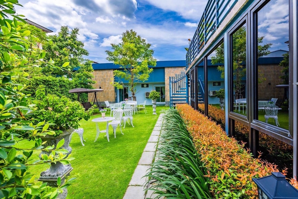 Pongsakorn Boutique Resort 61/67