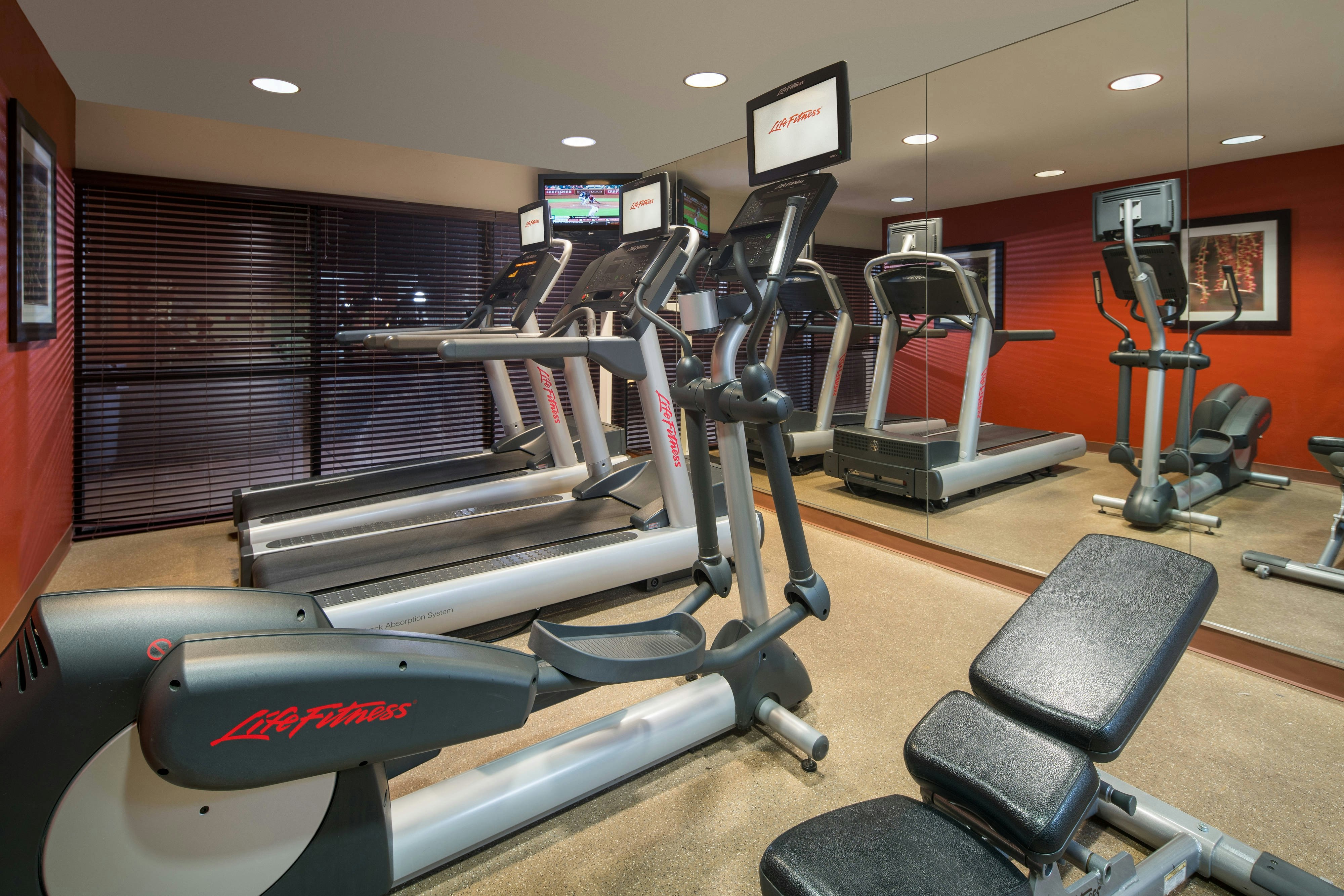 Fairfield Inn & Suites Tucson North/Oro Valley 4/13