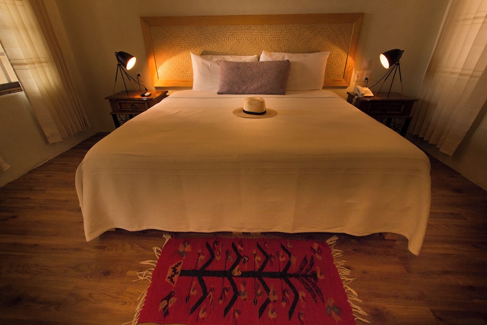 Hotel Trebol 32/59