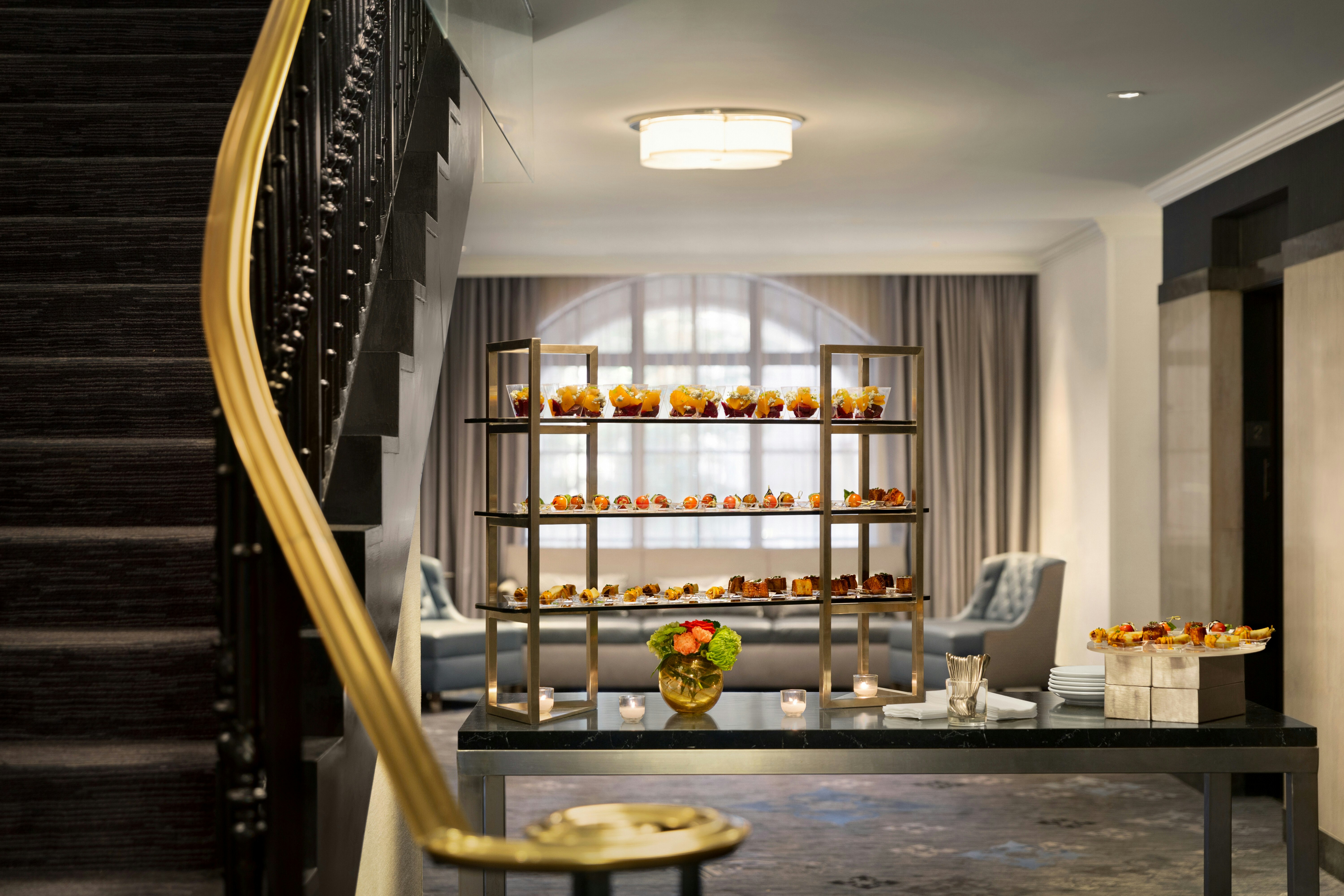 Hilton New Orleans/St. Charles Avenue 42/71