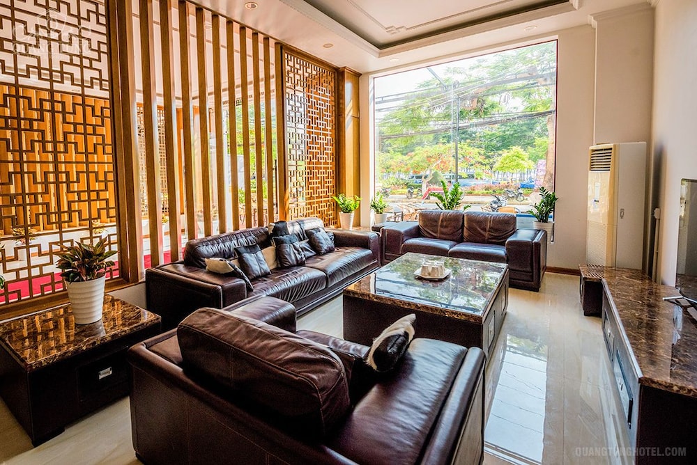 Quang Tung Hotel 36/45