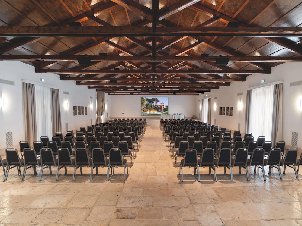 Mercure Villa Romanazzi Carducci 66/76
