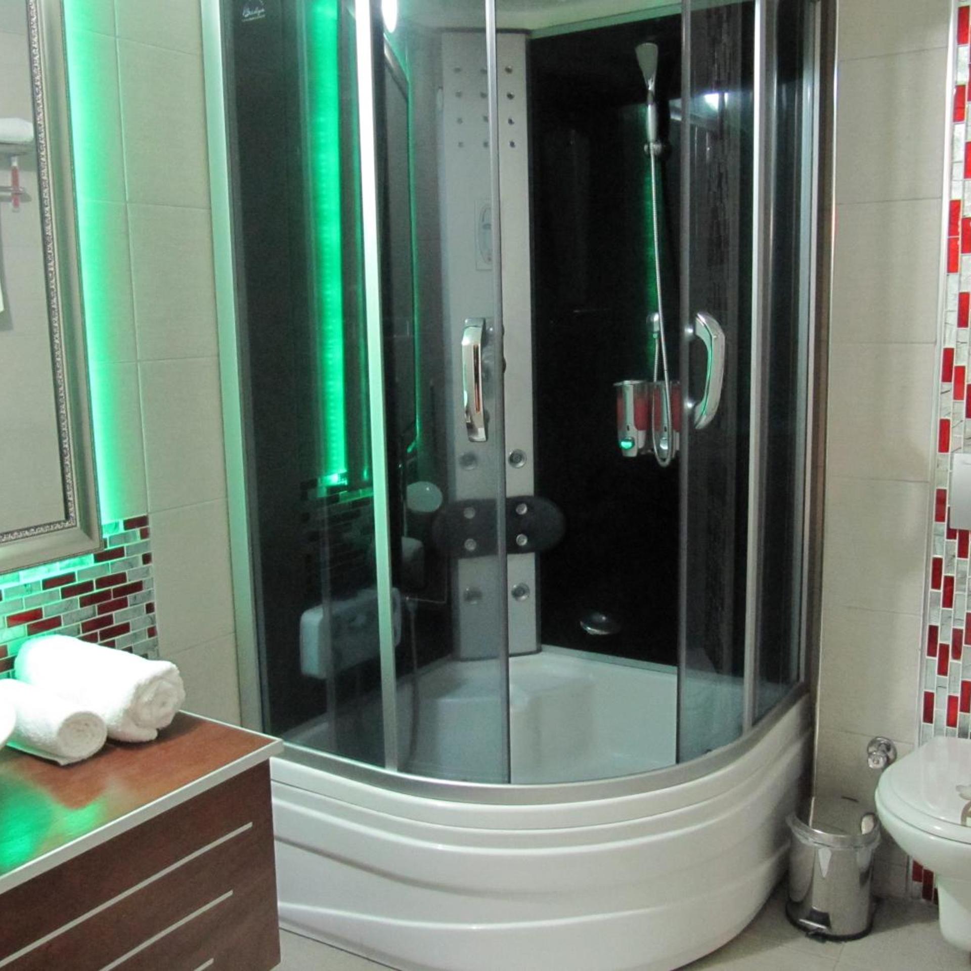 Efsane Hotel 45/48