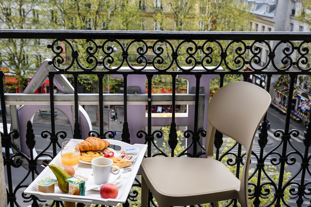HOTEL D ALSACE 46/60