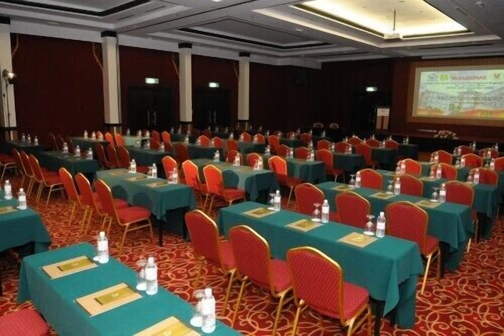 Hotel Seri Malaysia Lawas 47/58