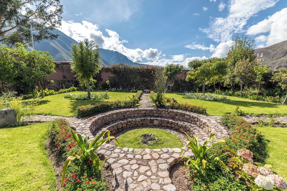 Agustos Urubamba Hotel 43/49