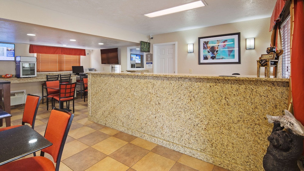 Best Western Mountainbrook Inn 8/35